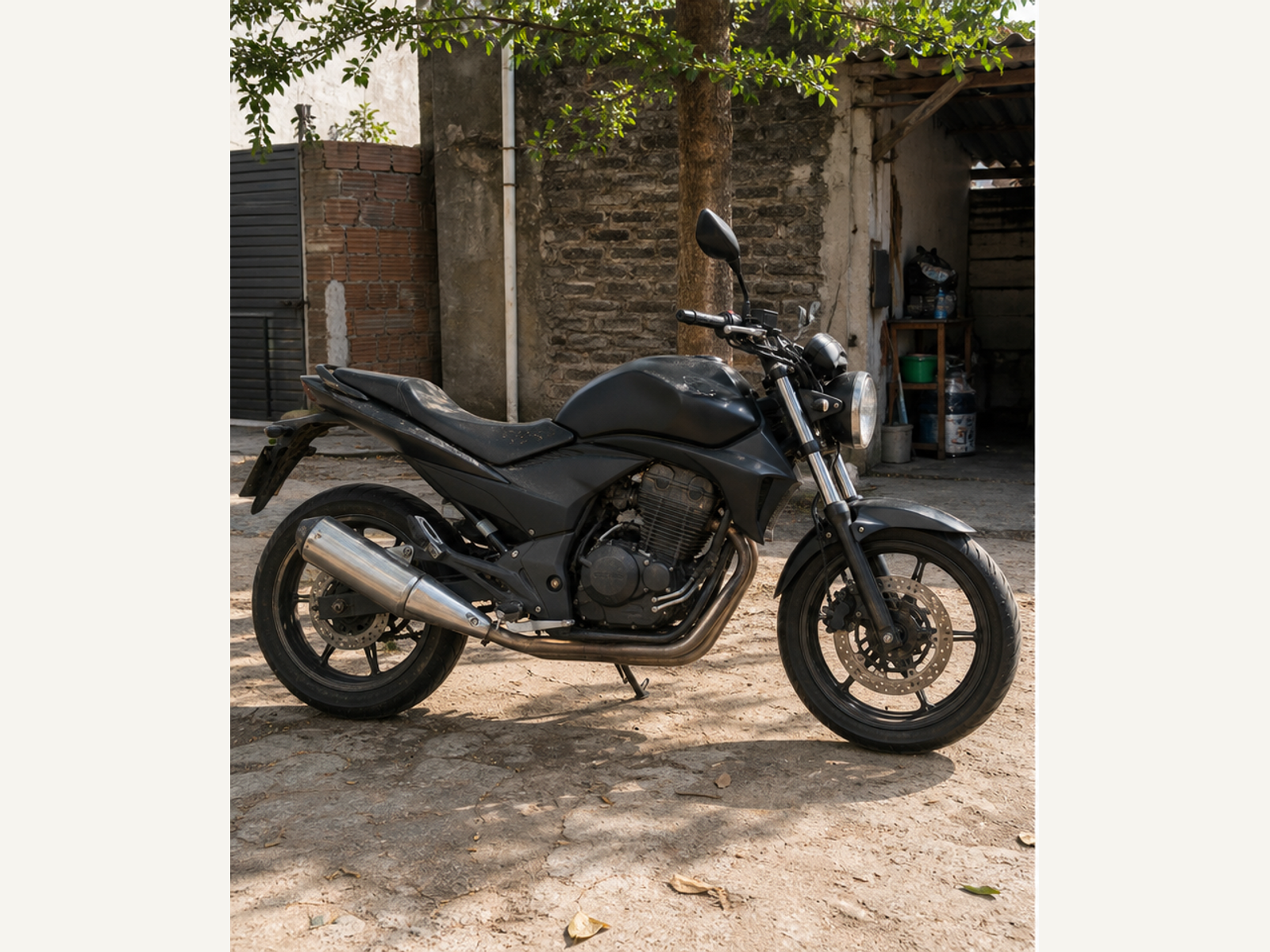 Moto anúncio: antes